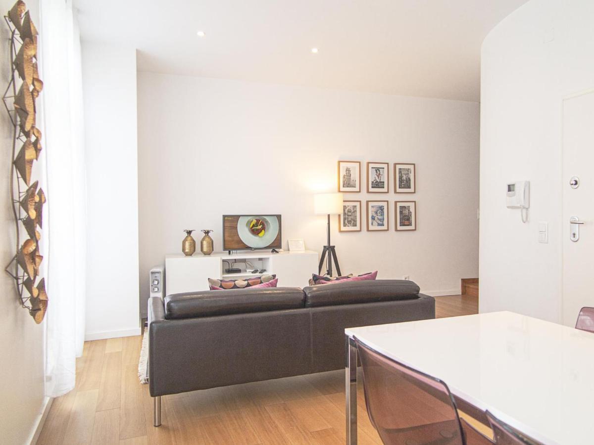 Baixa Chiado 2 Bedroom Duplex Apt With Ac Elevator Lisboa Екстериор снимка