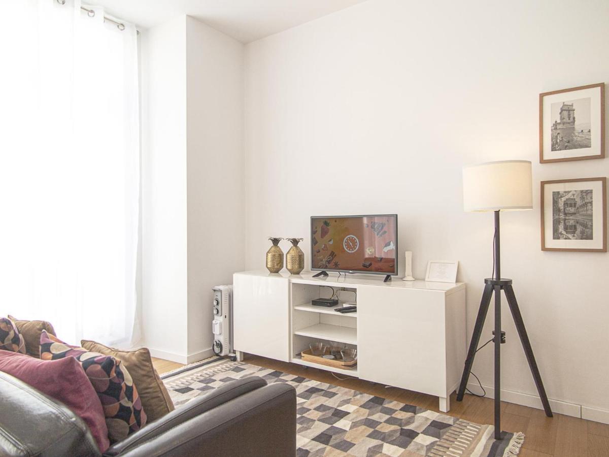 Baixa Chiado 2 Bedroom Duplex Apt With Ac Elevator Lisboa Екстериор снимка